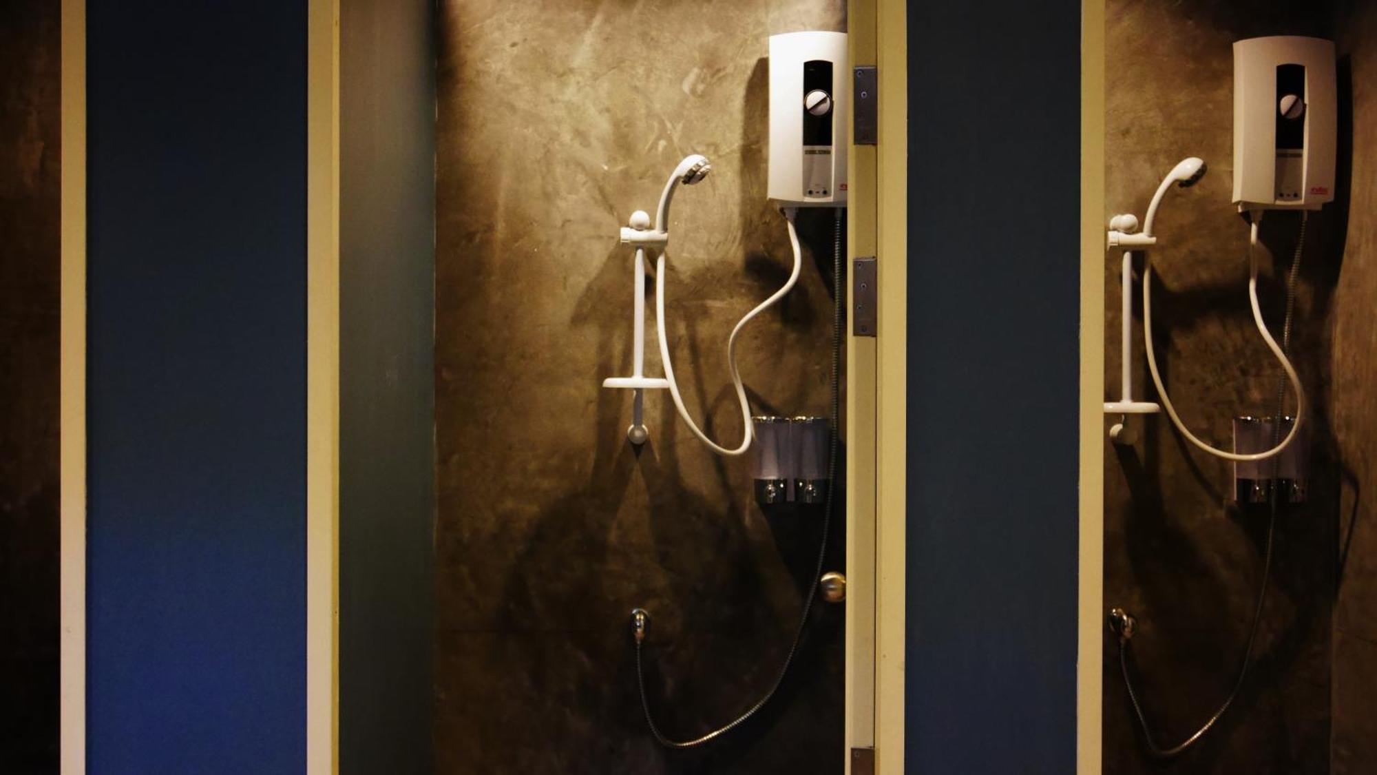 Amity Poshtel Krabi Exterior foto